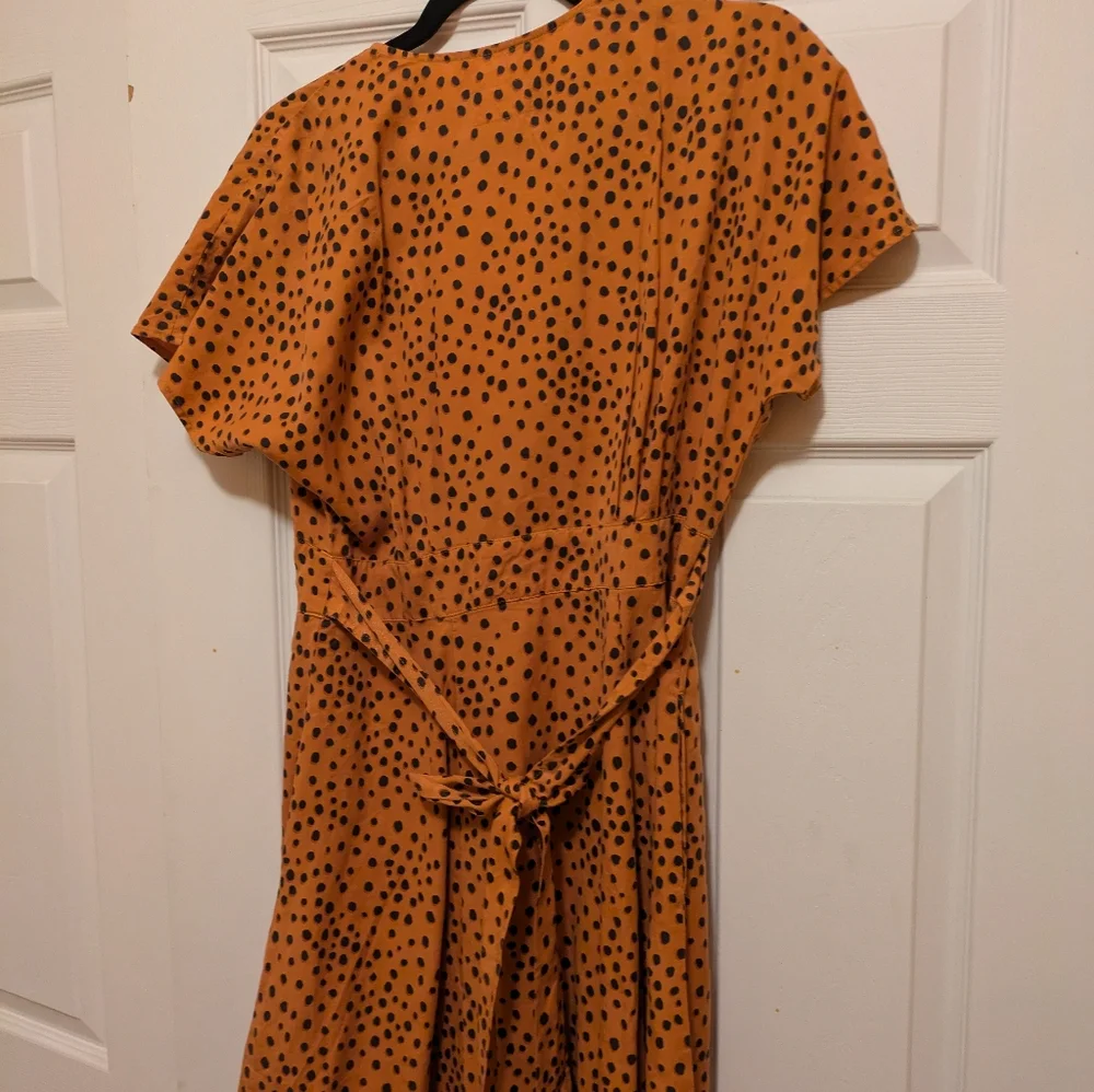 Marine layer Camila dress in cheetah - Picture 5 of 5